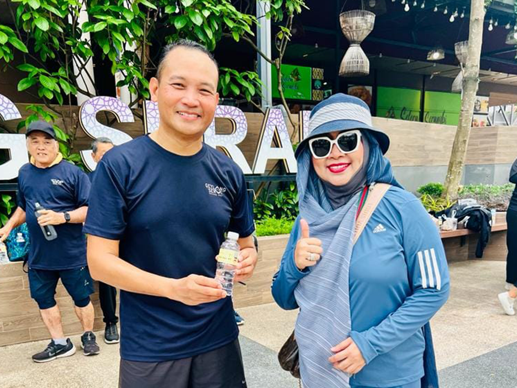 Sponsoring Gerak Budaya Zumba @ Wisma Geylang Serai – Guest MP Dr Fahmi Aliman